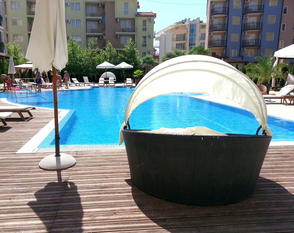 Menada Harmony Suites Apartments Sunny Beach Exterior foto